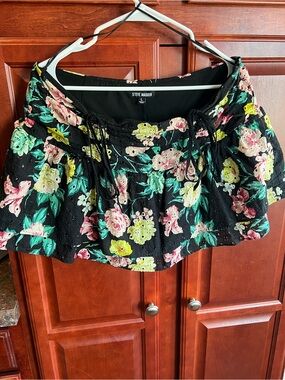 Steve Madden Black skort with Pink, Yellow & Green Floral Accents